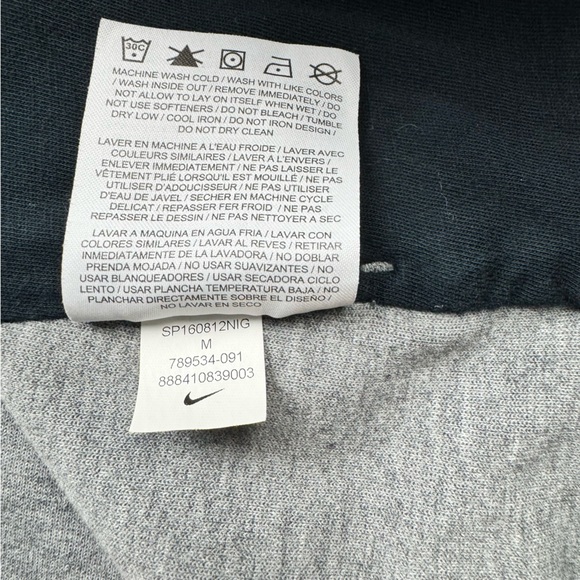 Nike Tech Women’s Fleece Funnel Hoodie. 
Gray /black. Size M . - Picture 8 of 8